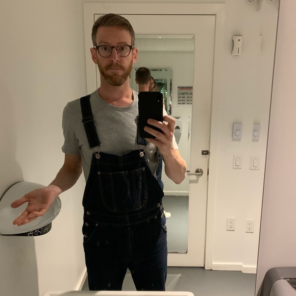 Meet your Posher, Ian - Picture 1 of 1